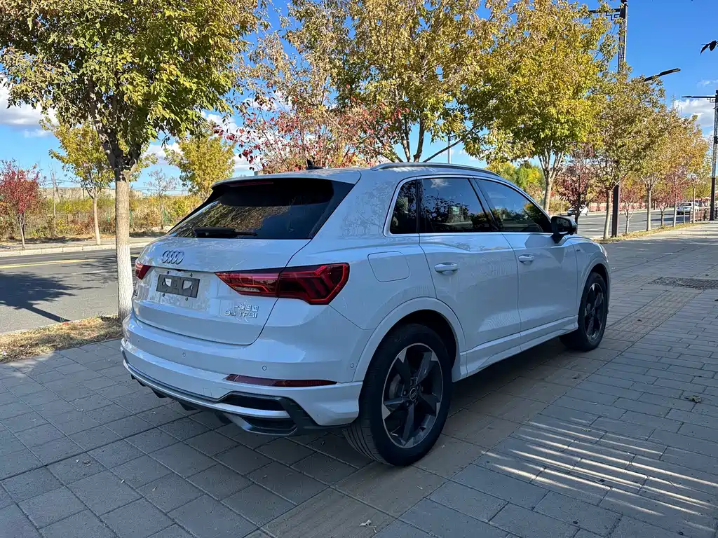 Audi Q3 — миниатюра 9