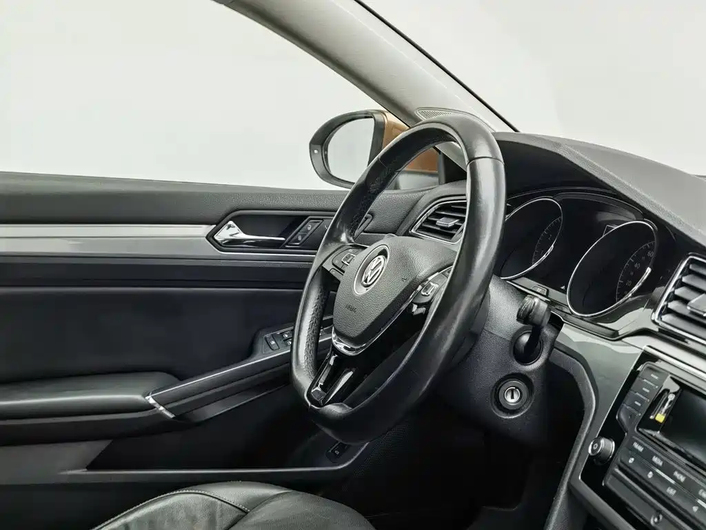 Volkswagen Lamando — миниатюра 22