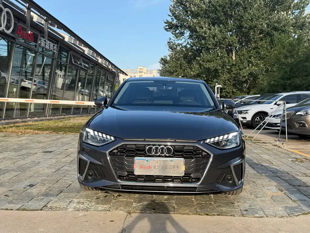 Audi A4L — миниатюра 2