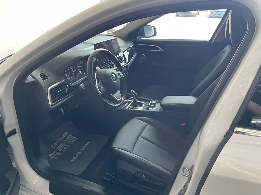 BMW 1 Series — миниатюра 9
