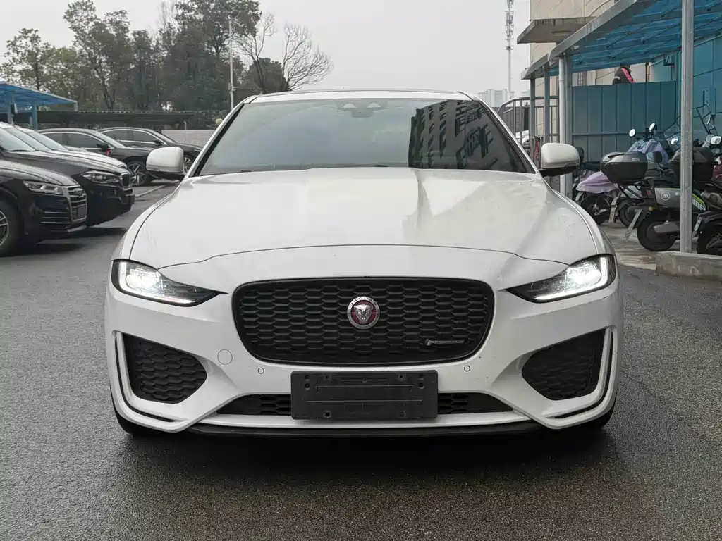 JAGUAR XEL