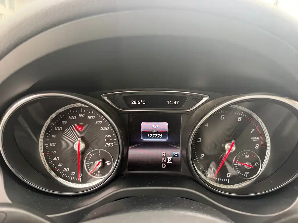 Mercedes-Benz GLA — миниатюра 4