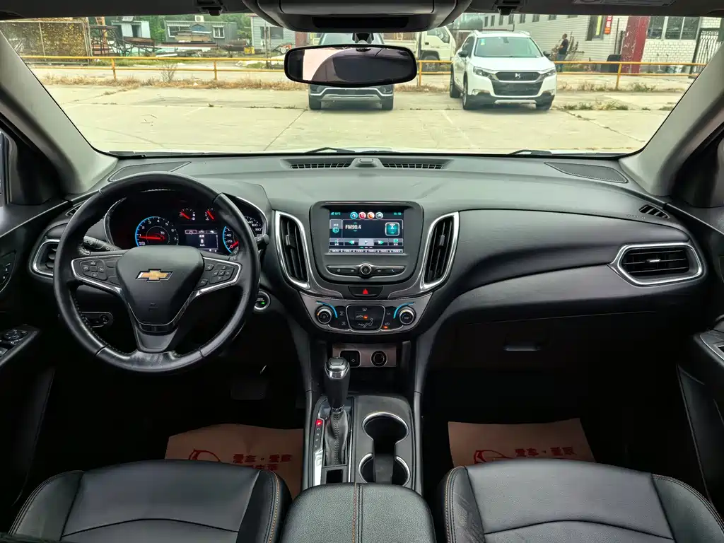 Chevrolet Equinox — миниатюра 9