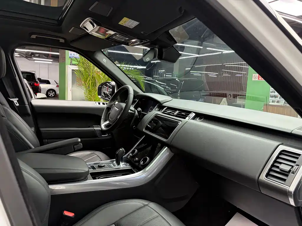 Land Rover Sport — миниатюра 8