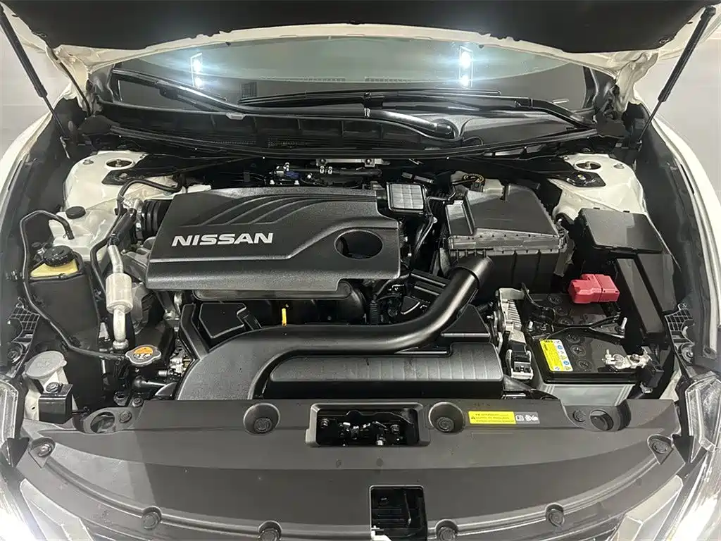 Nissan Teana — миниатюра 8