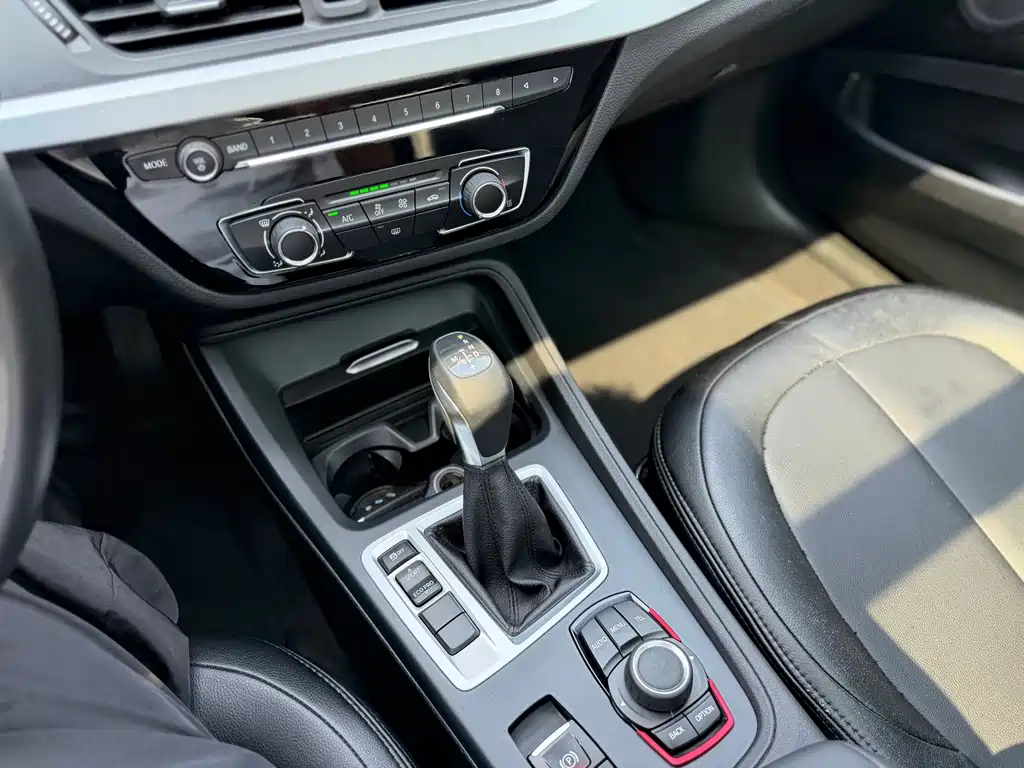 BMW 1 Series — миниатюра 15