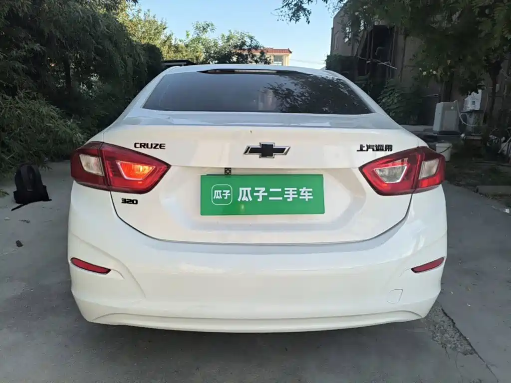 Chevrolet Cruze — миниатюра 6