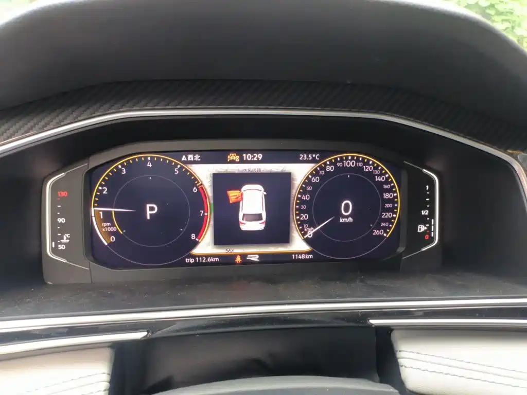 Volkswagen Tiguan L — миниатюра 7