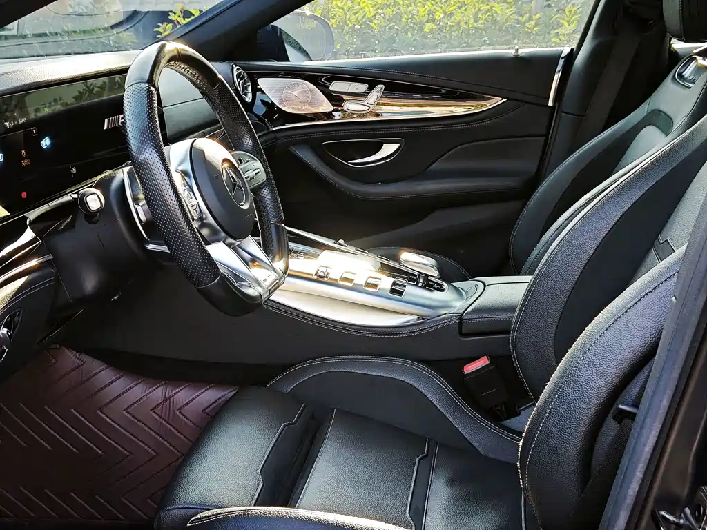 Mercedes-Benz AMG GT — миниатюра 13