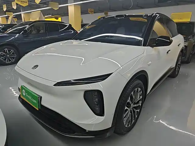 2024 Nio ES6