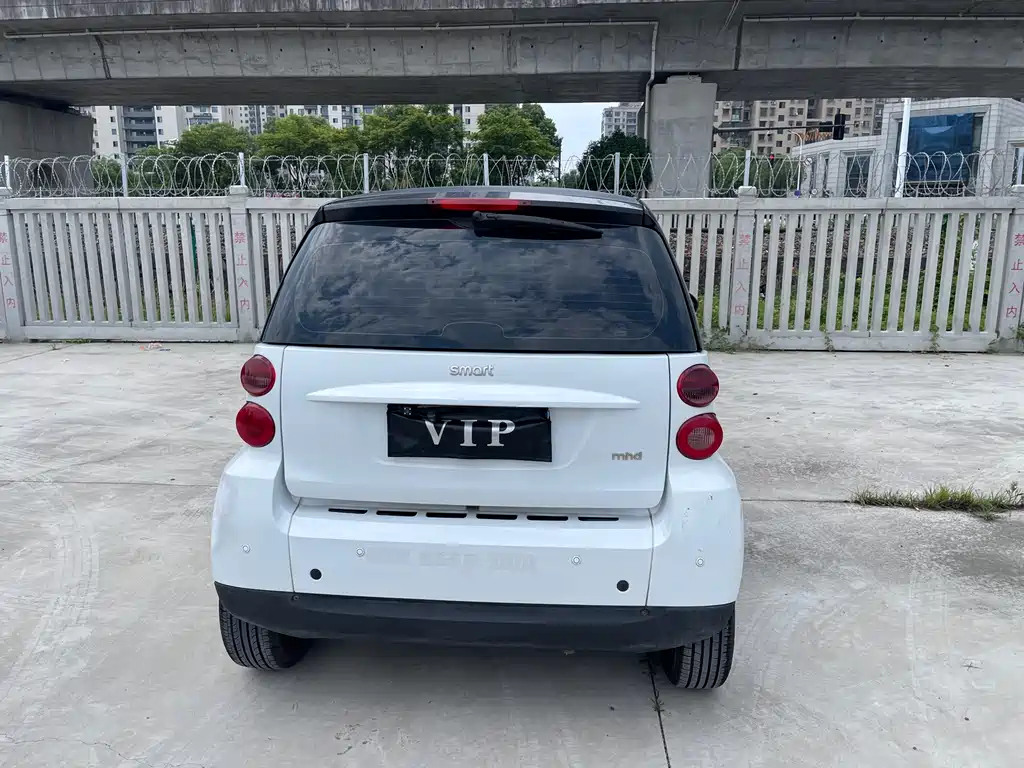 smart Smart Fortwo — миниатюра 6