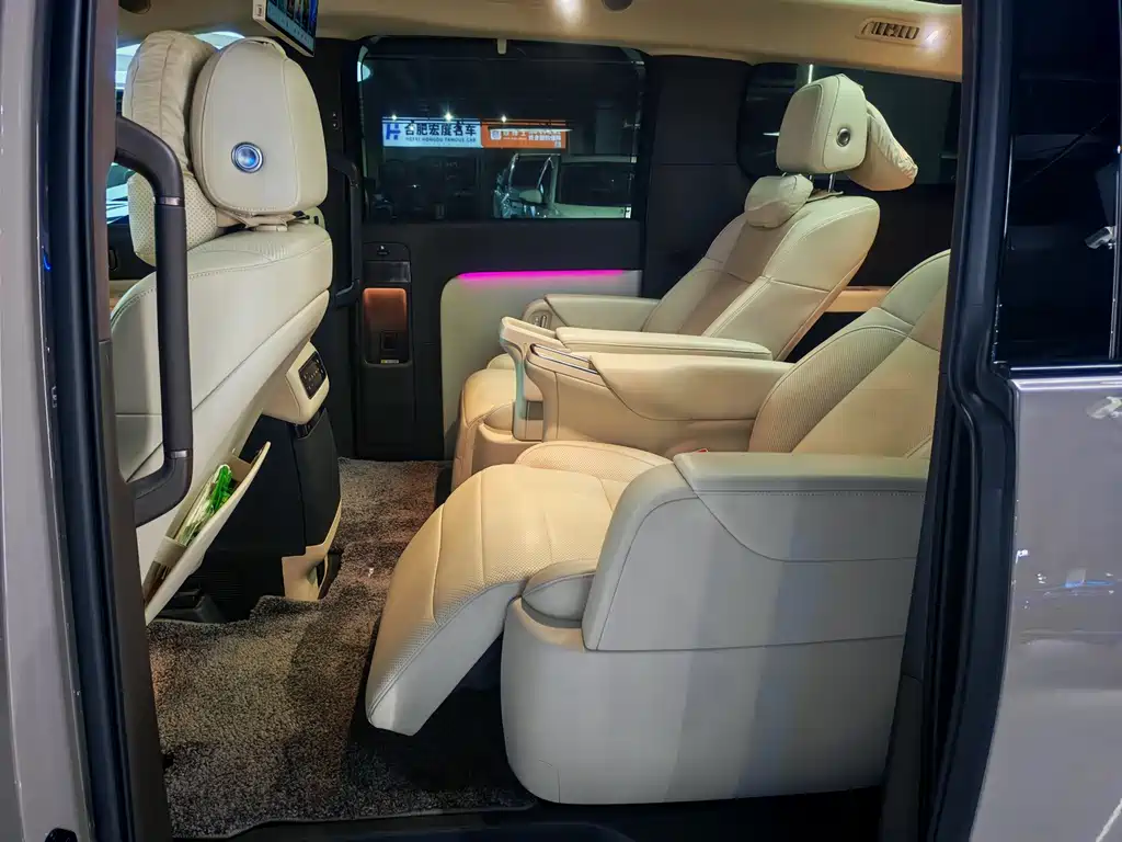 Li Auto Li MEGA — миниатюра 13