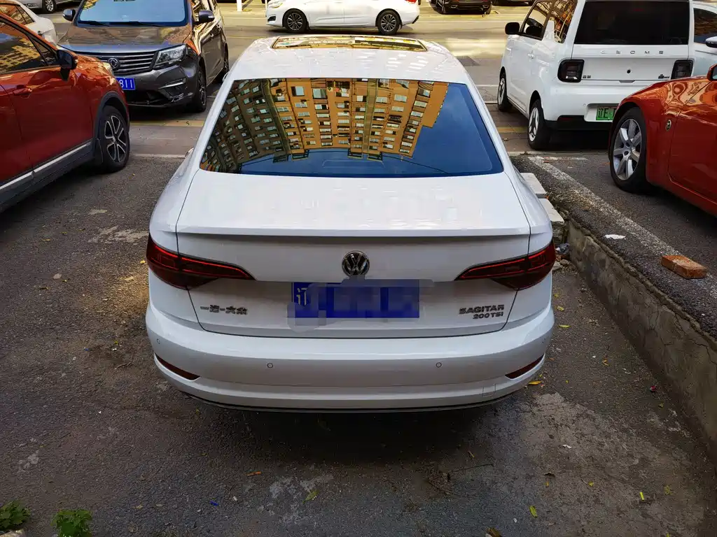 Volkswagen Sagitar — миниатюра 5