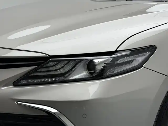 Toyota Camry — миниатюра 17