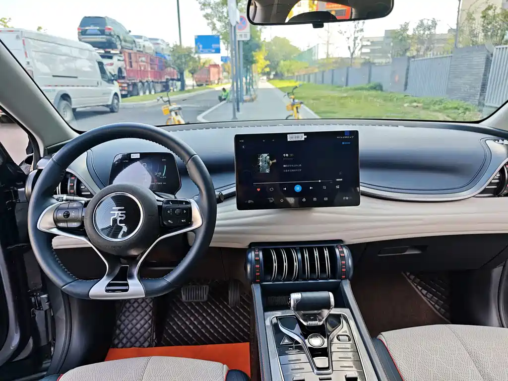 BYD Yuan Plus — миниатюра 11