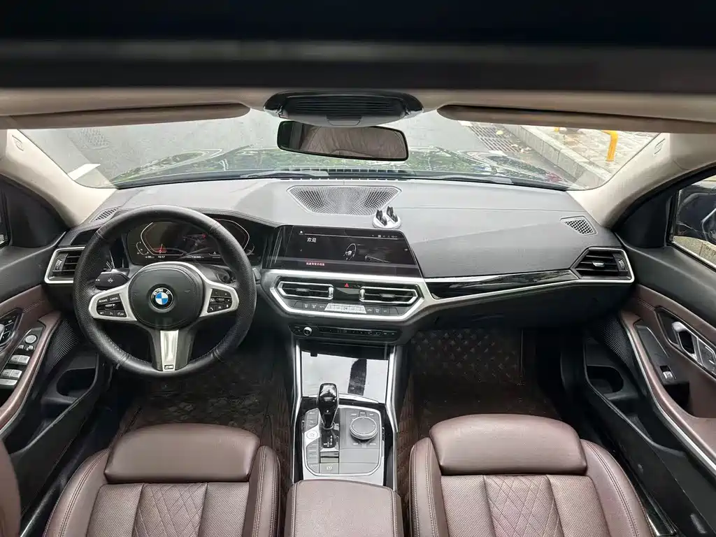 BMW 3 Series — миниатюра 12