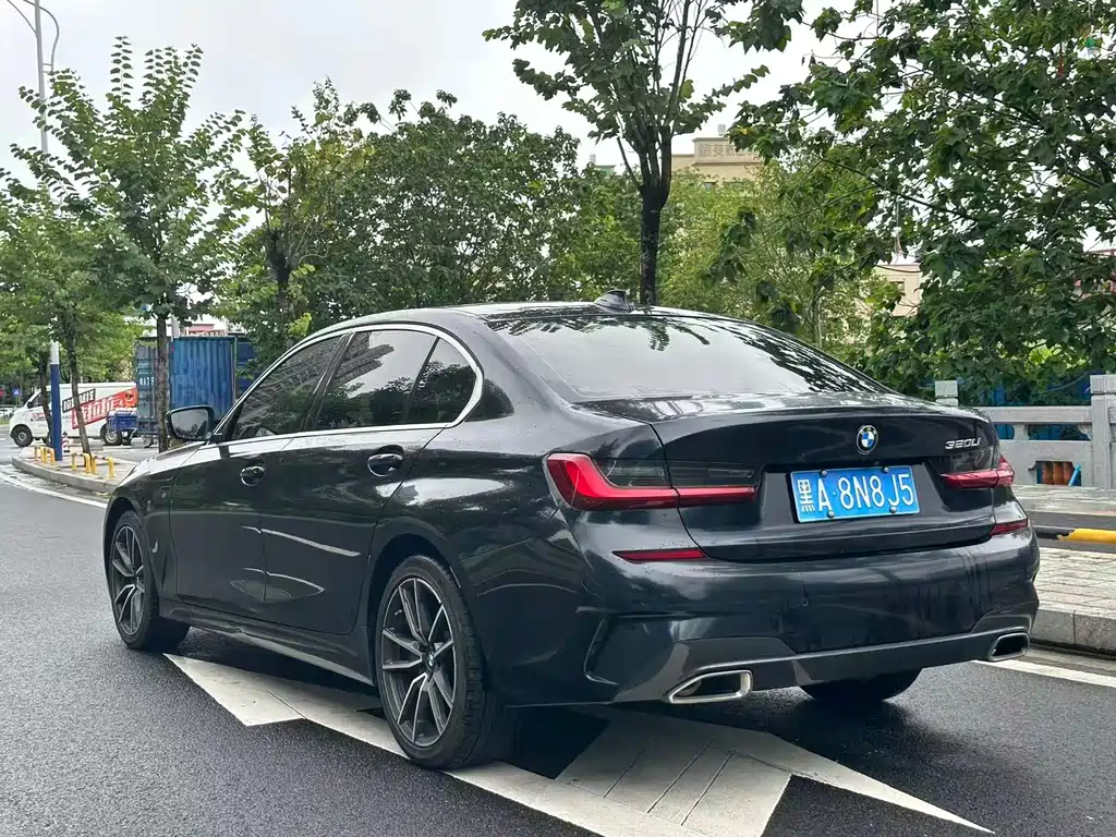 BMW 3 Series — миниатюра 6