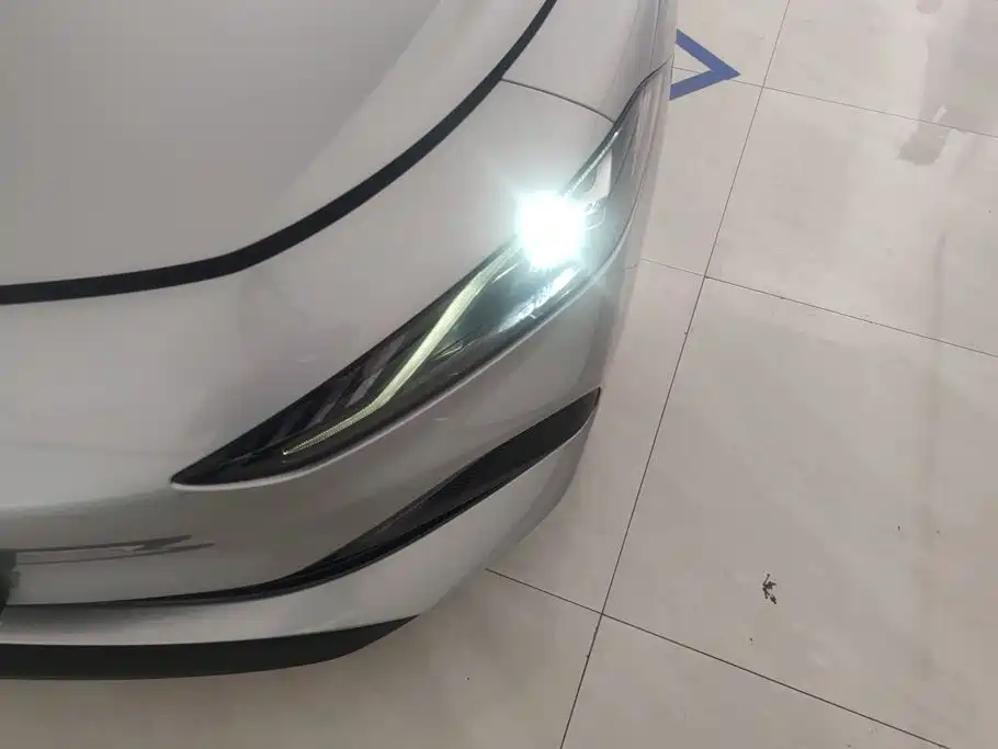 Roewe D7 — миниатюра 5