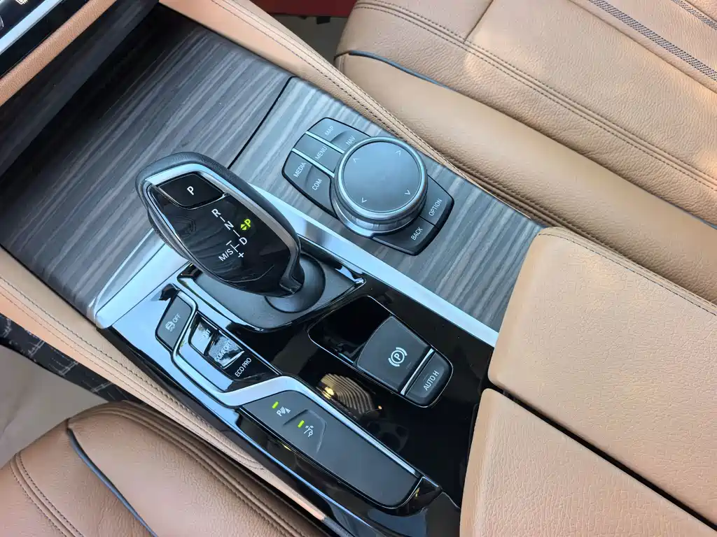 BMW 6 Series GT — миниатюра 12
