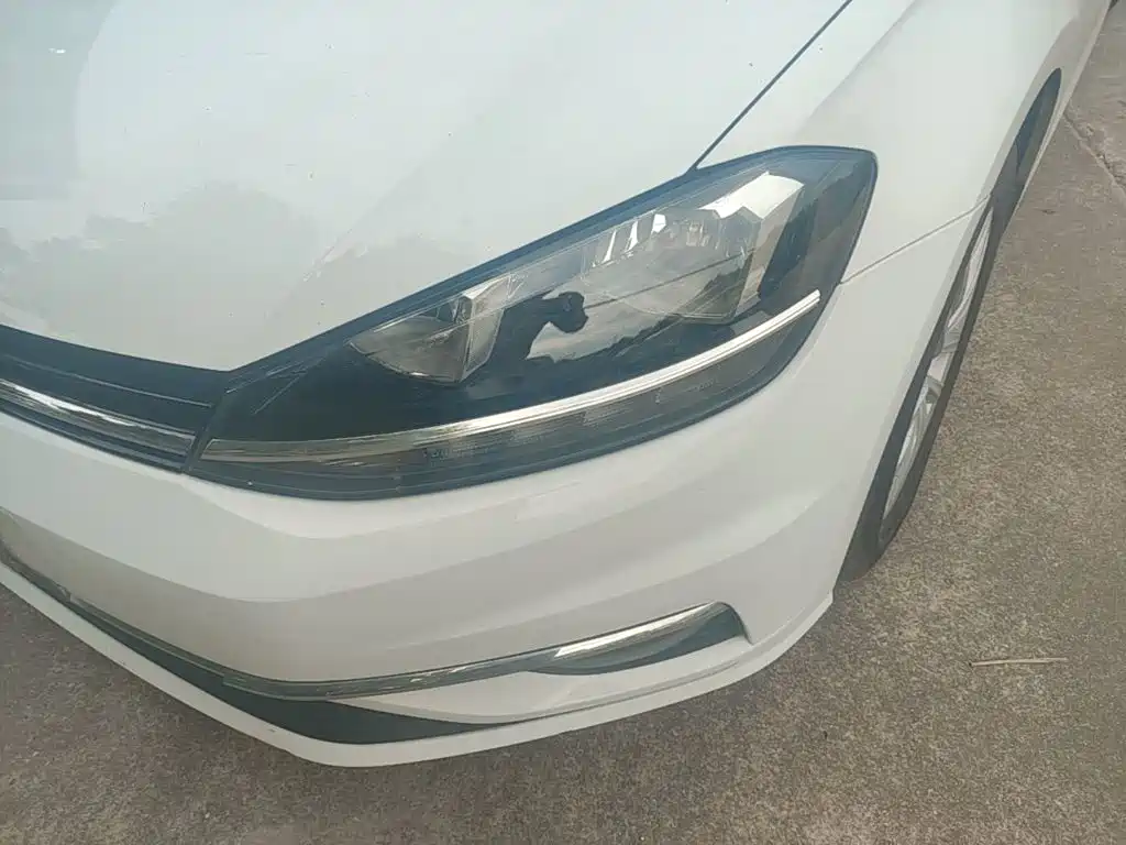 Volkswagen Golf — миниатюра 24