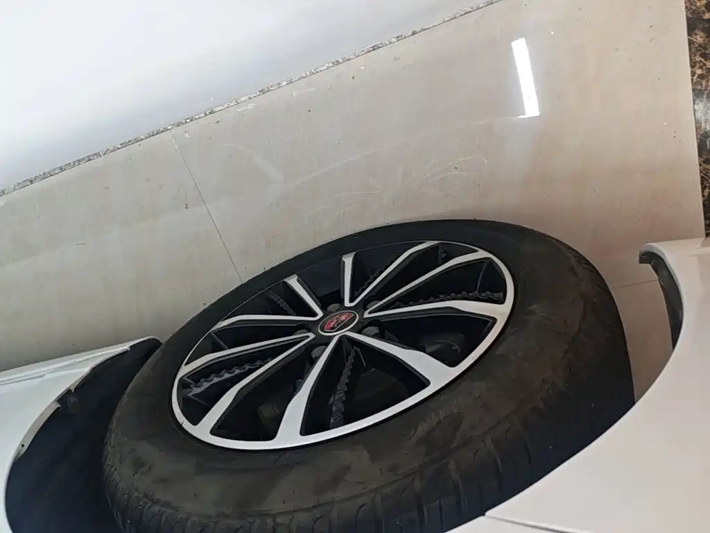 Roewe i5 — миниатюра 23