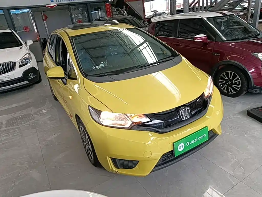 Honda Fit — миниатюра 4