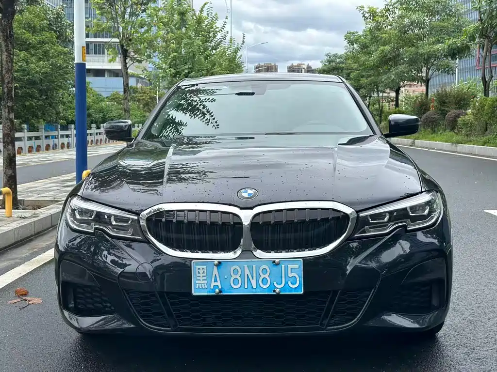 BMW 3 Series — миниатюра 3