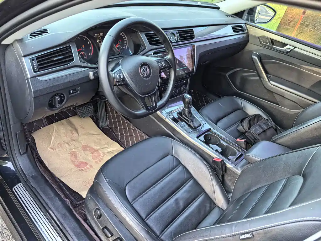 Volkswagen Passat — миниатюра 5