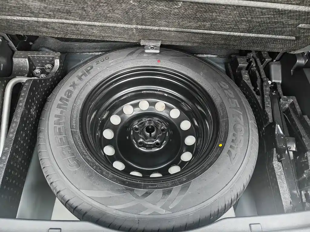 Volkswagen Talagon — миниатюра 21