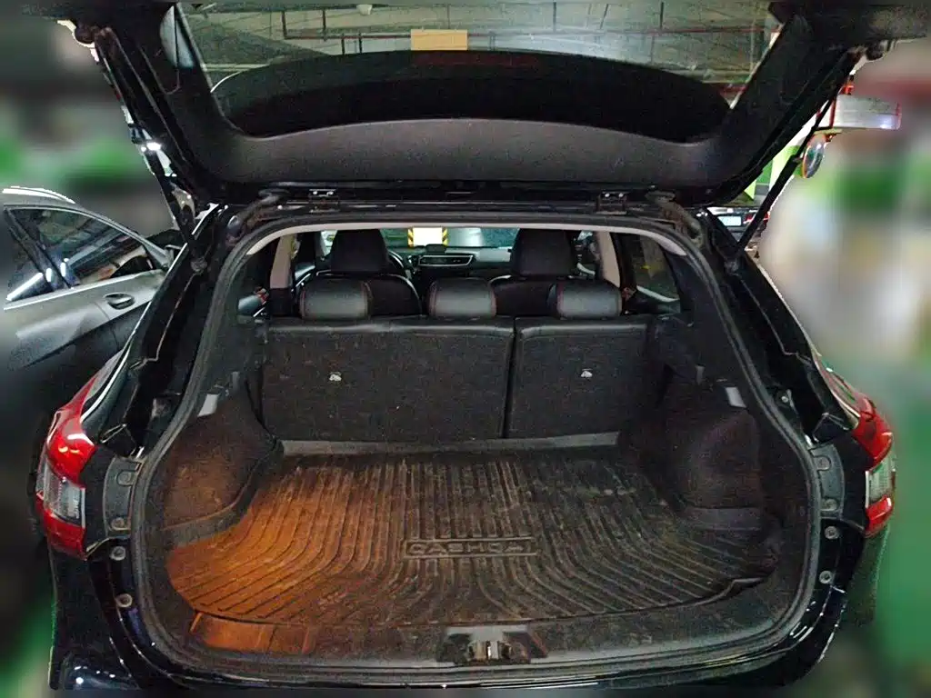 Nissan Qashqai — миниатюра 15