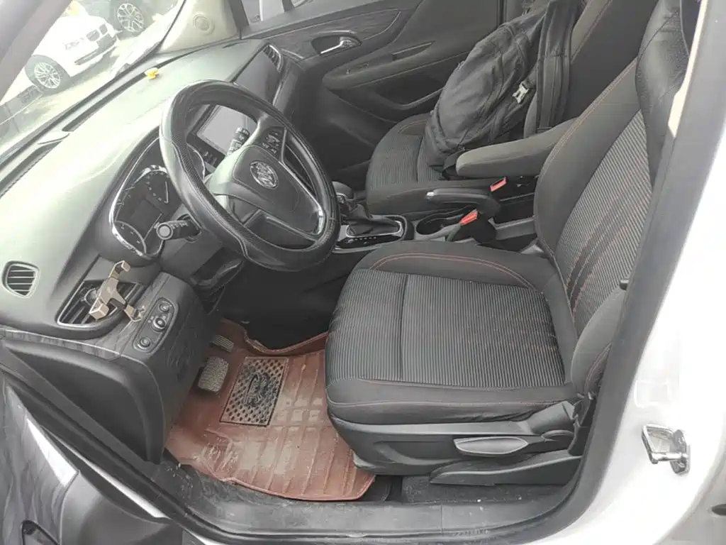 Buick Encore — миниатюра 15