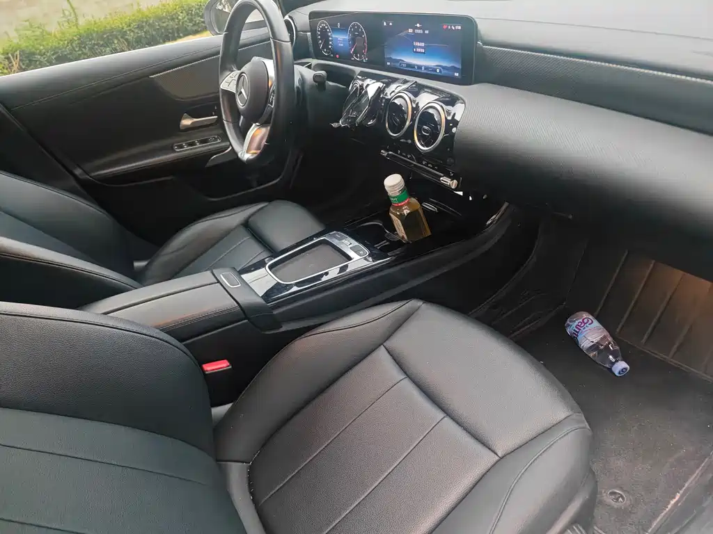 Mercedes-Benz A-Class — миниатюра 9