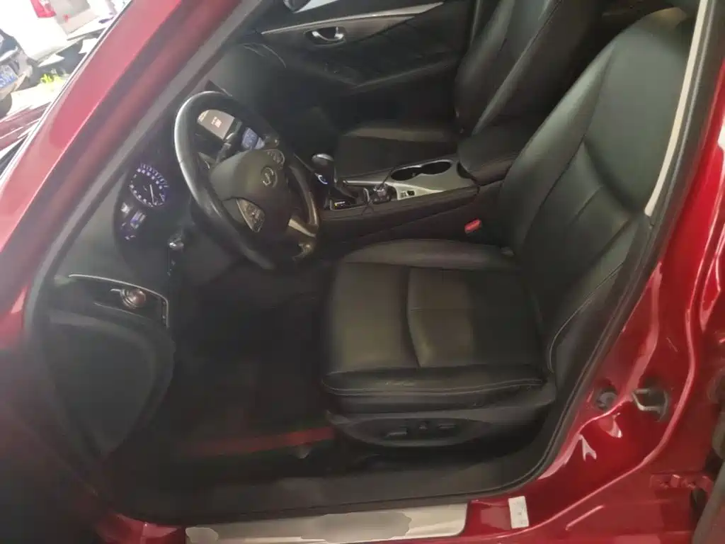 Infiniti Q50L — миниатюра 15