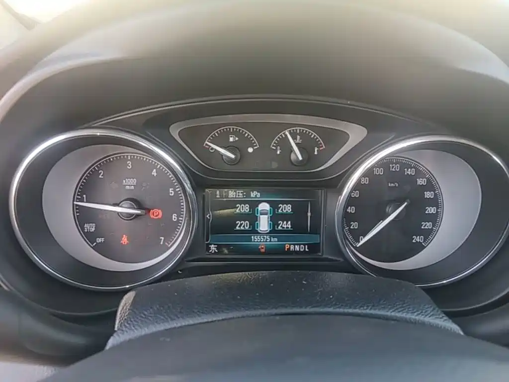 Buick Envision Plus — миниатюра 12