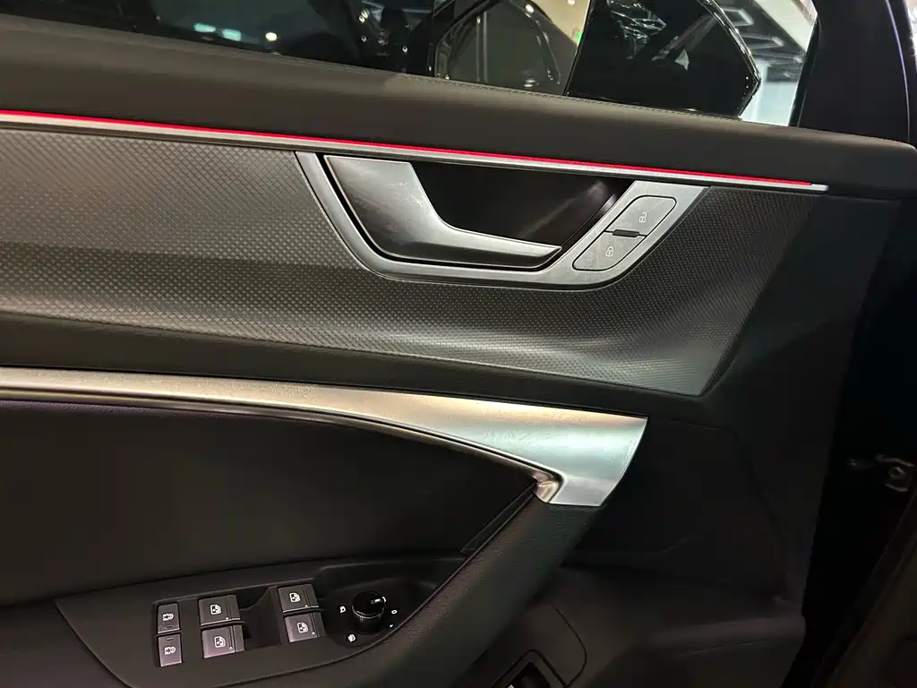Audi A6L — миниатюра 14