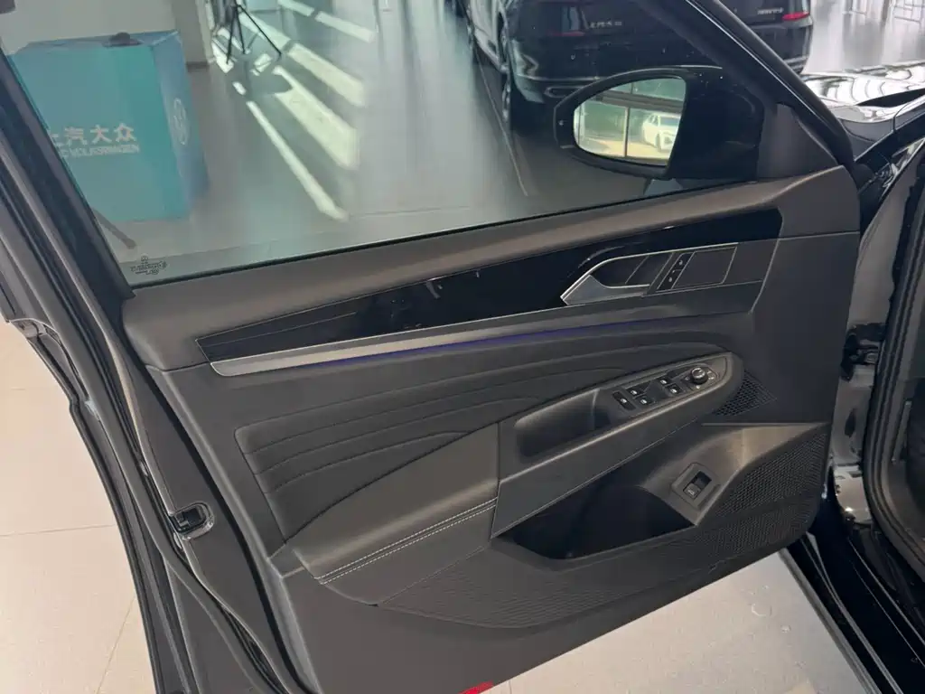 Volkswagen Passat — миниатюра 6