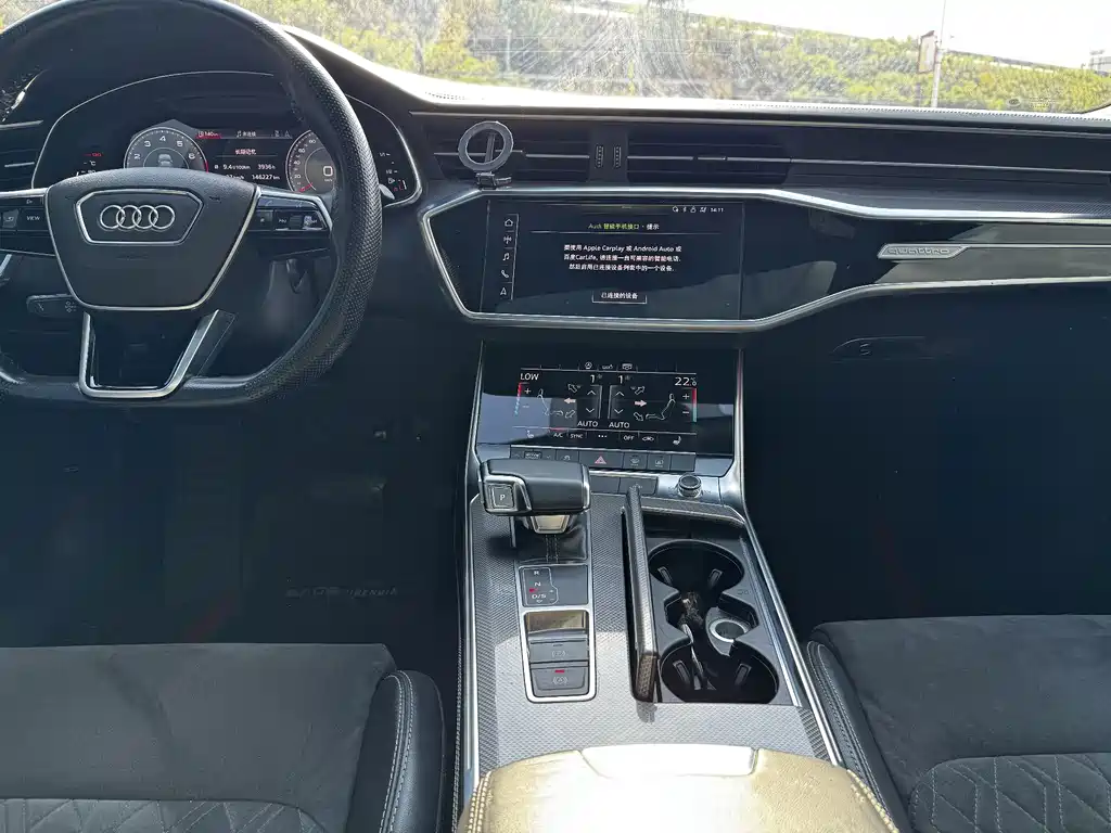 Audi A6L — миниатюра 20
