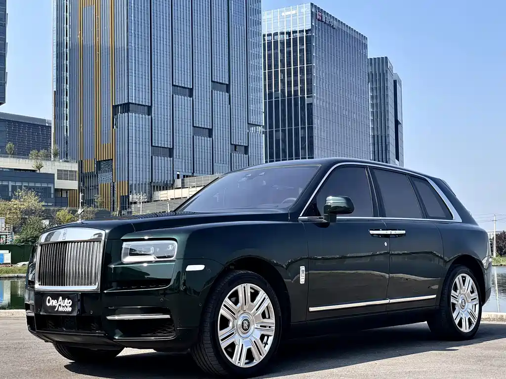 Rolls-Royce Cullinan — миниатюра 6
