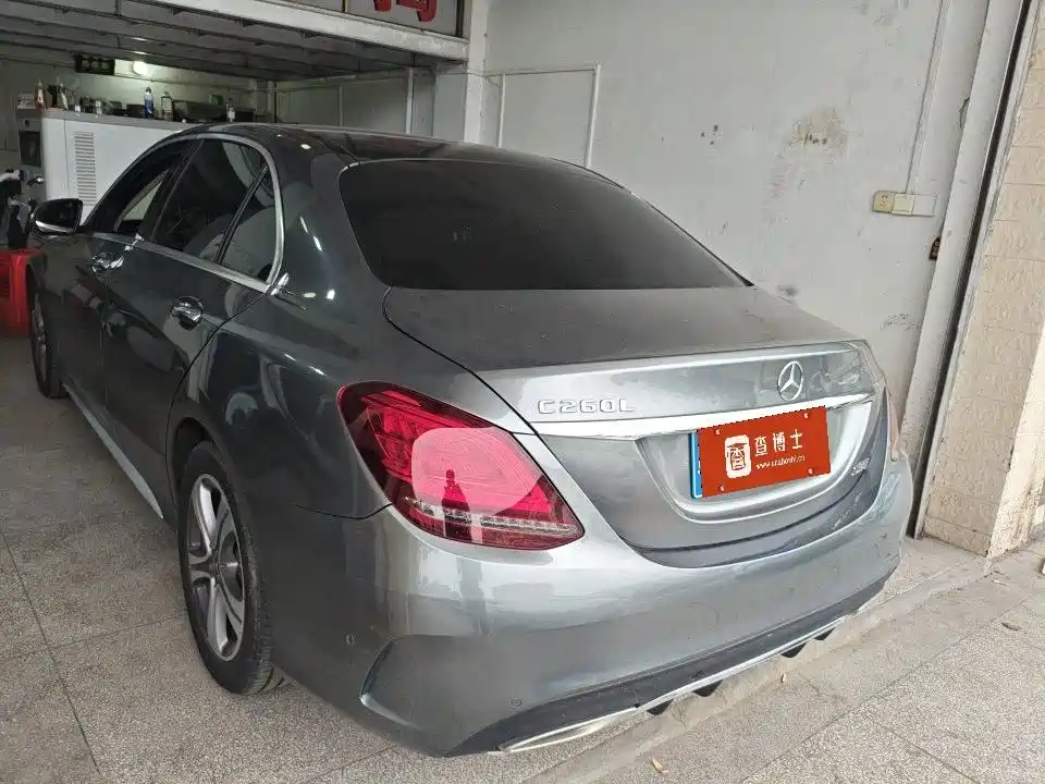 Mercedes-Benz C-Class — миниатюра 3