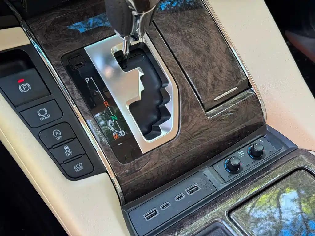 Toyota Alphard — фотографии объявления, Фото 30