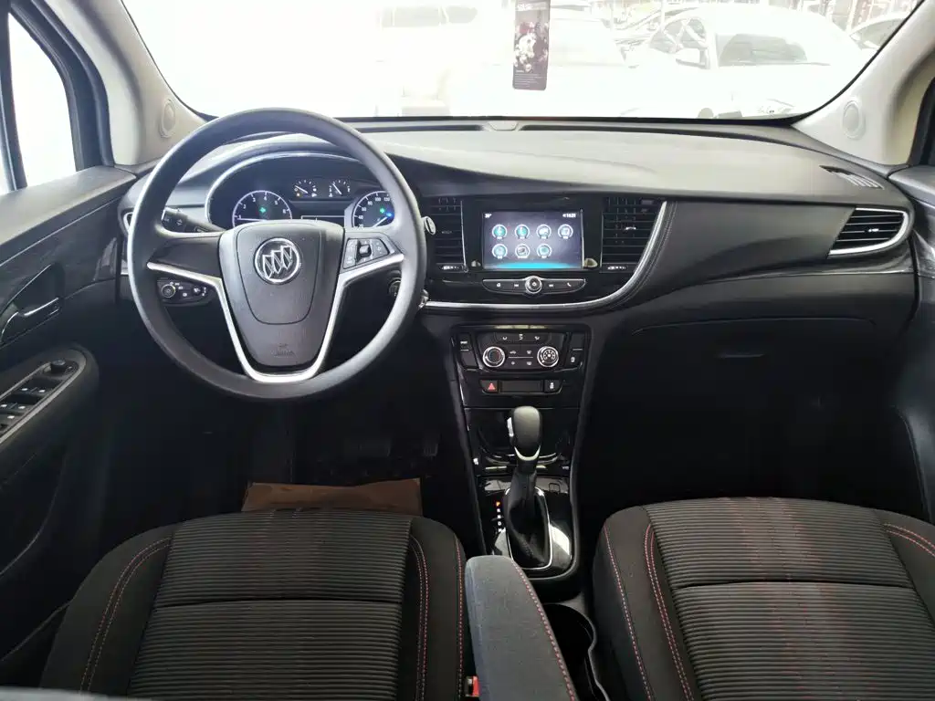 Buick Encore — миниатюра 10