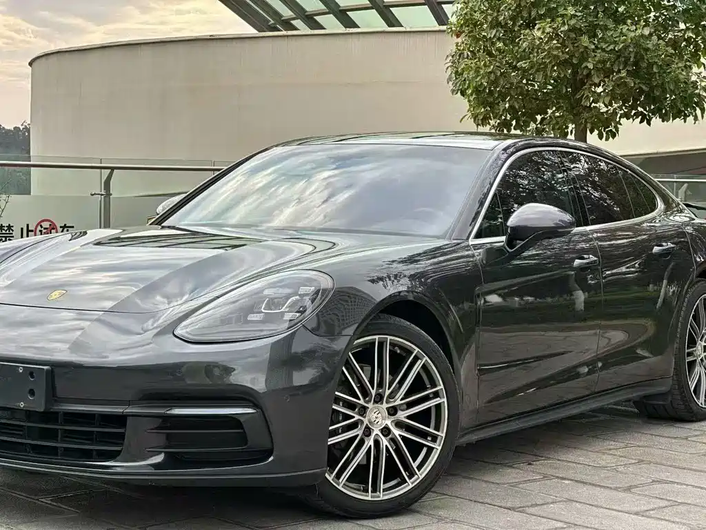 Porsche Panamera — миниатюра 3