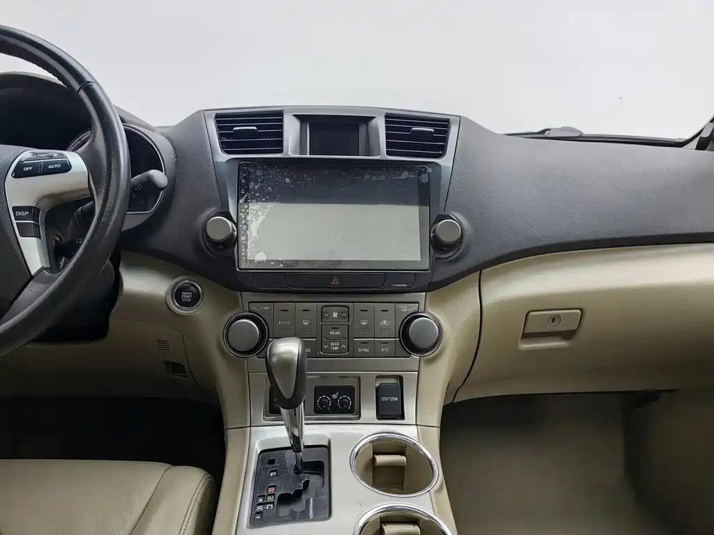 Toyota Highlander — миниатюра 12