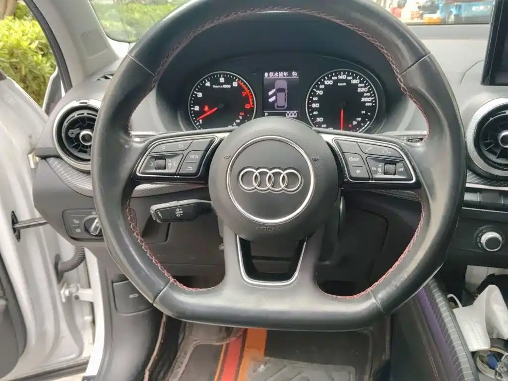 Audi Q2L — миниатюра 6