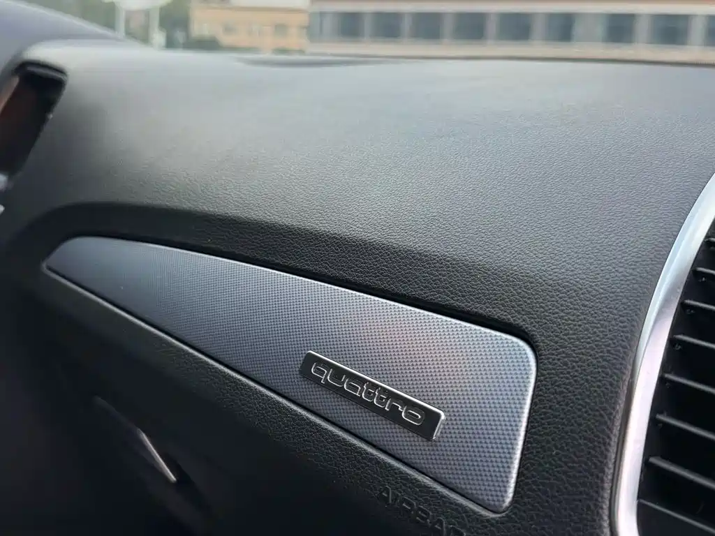 Audi Q5 — миниатюра 11