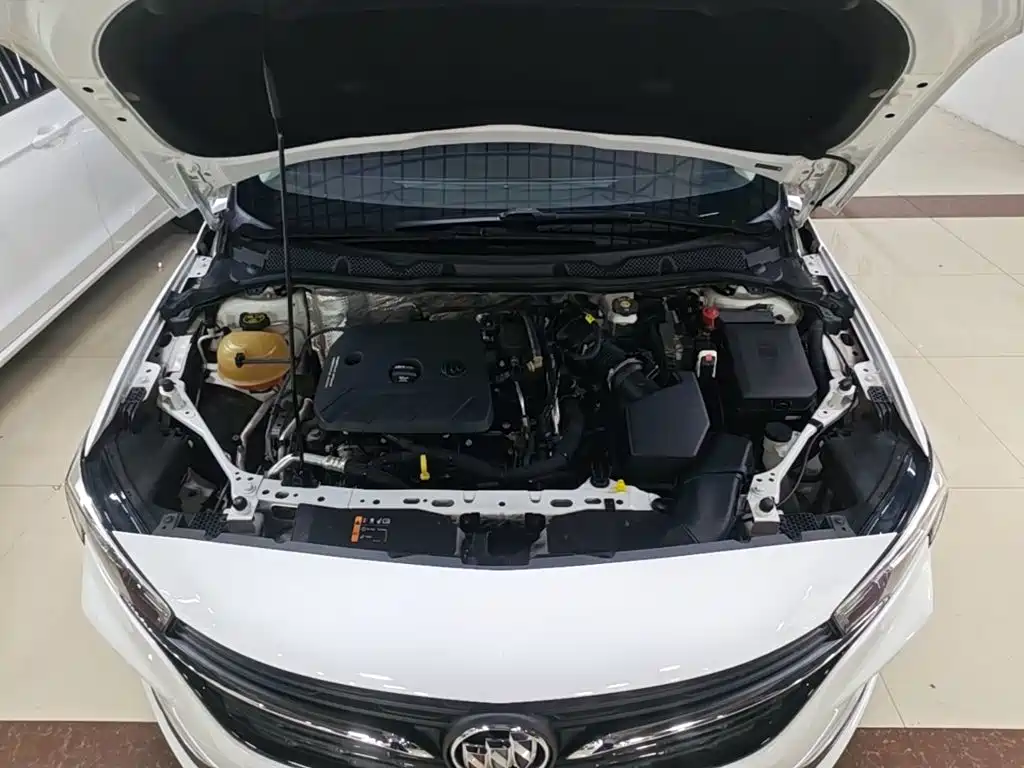 Buick Verano — миниатюра 20