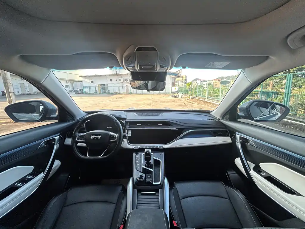 Geely Boyue — миниатюра 13