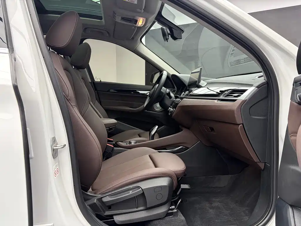 BMW X1 — миниатюра 15