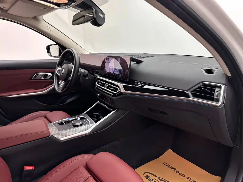 BMW i3 — миниатюра 11