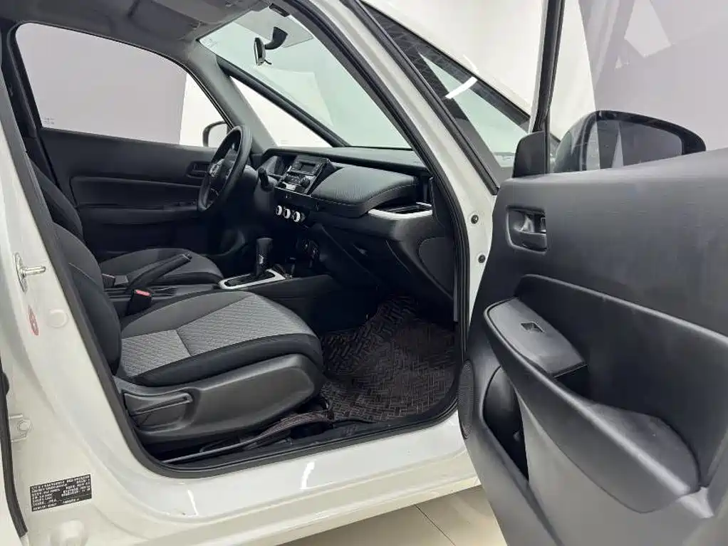 Honda Fit — миниатюра 13